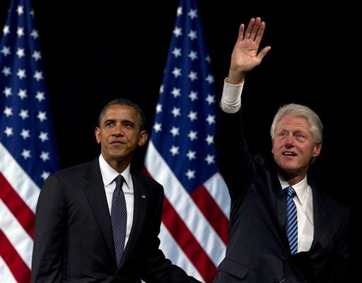 In a crisis, Obama turns back to Clinton