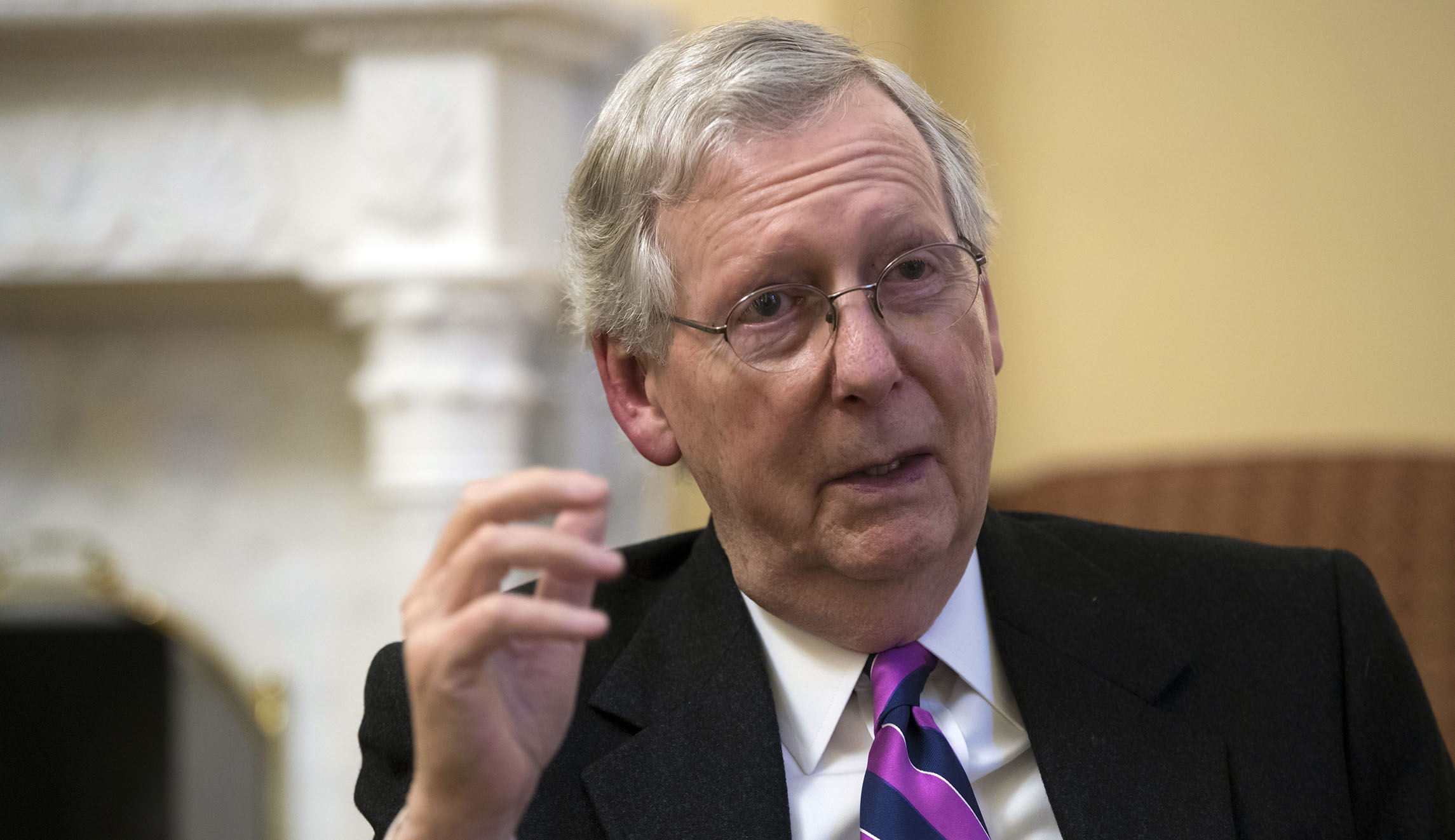 Mitch McConnell dukes it out with Kentucky newspapers over tax on Berea College