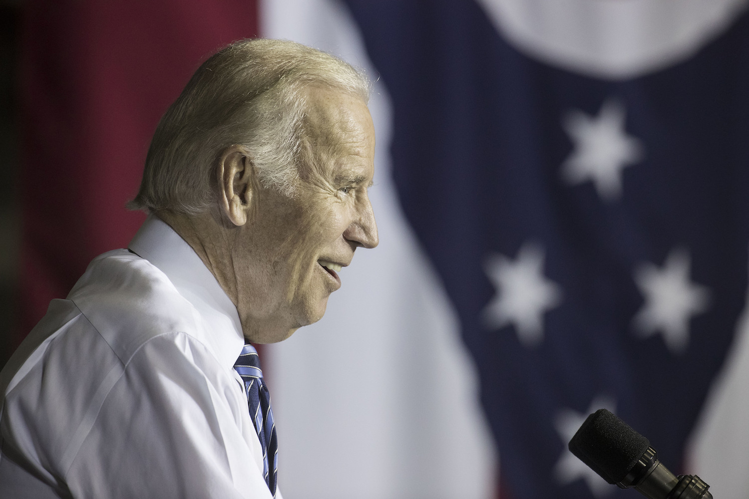 Biden: Trump’s ‘locker room talk’ is insulting jocks