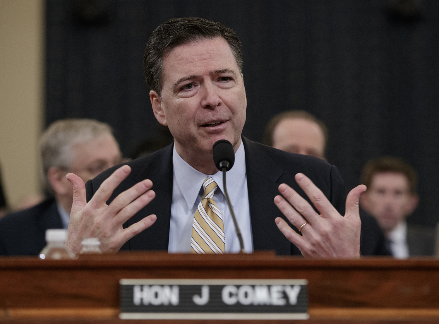 Comey would do more to alert DNC of Russian hack ‘knowing what I know now’