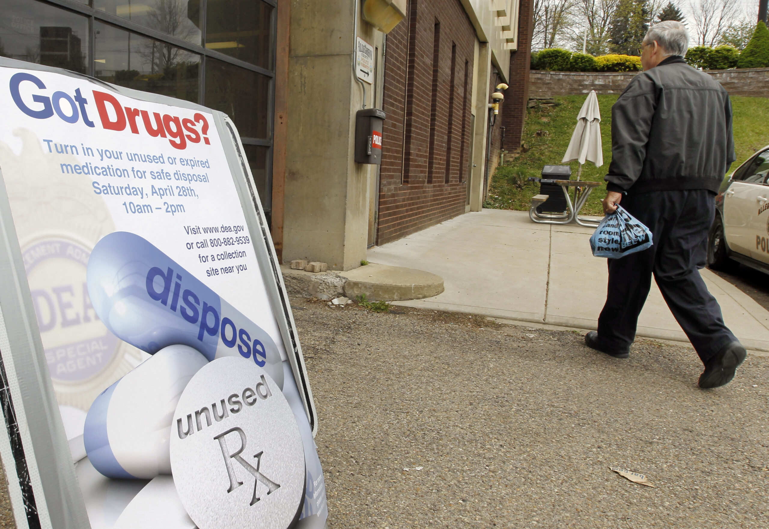 Supreme Court rejects drug disposal case