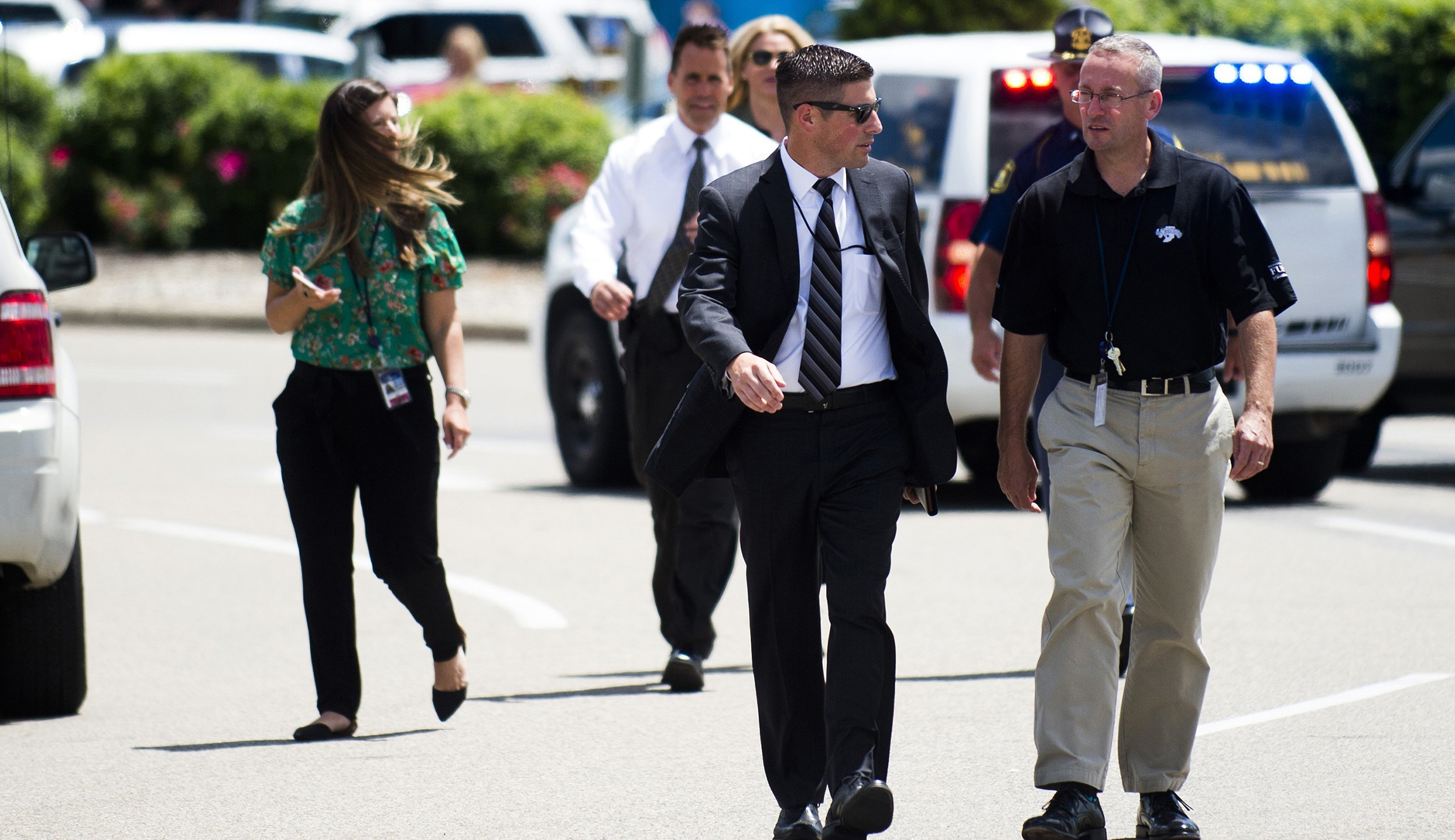 FBI: Suspect in custody following stabbing at Flint airport