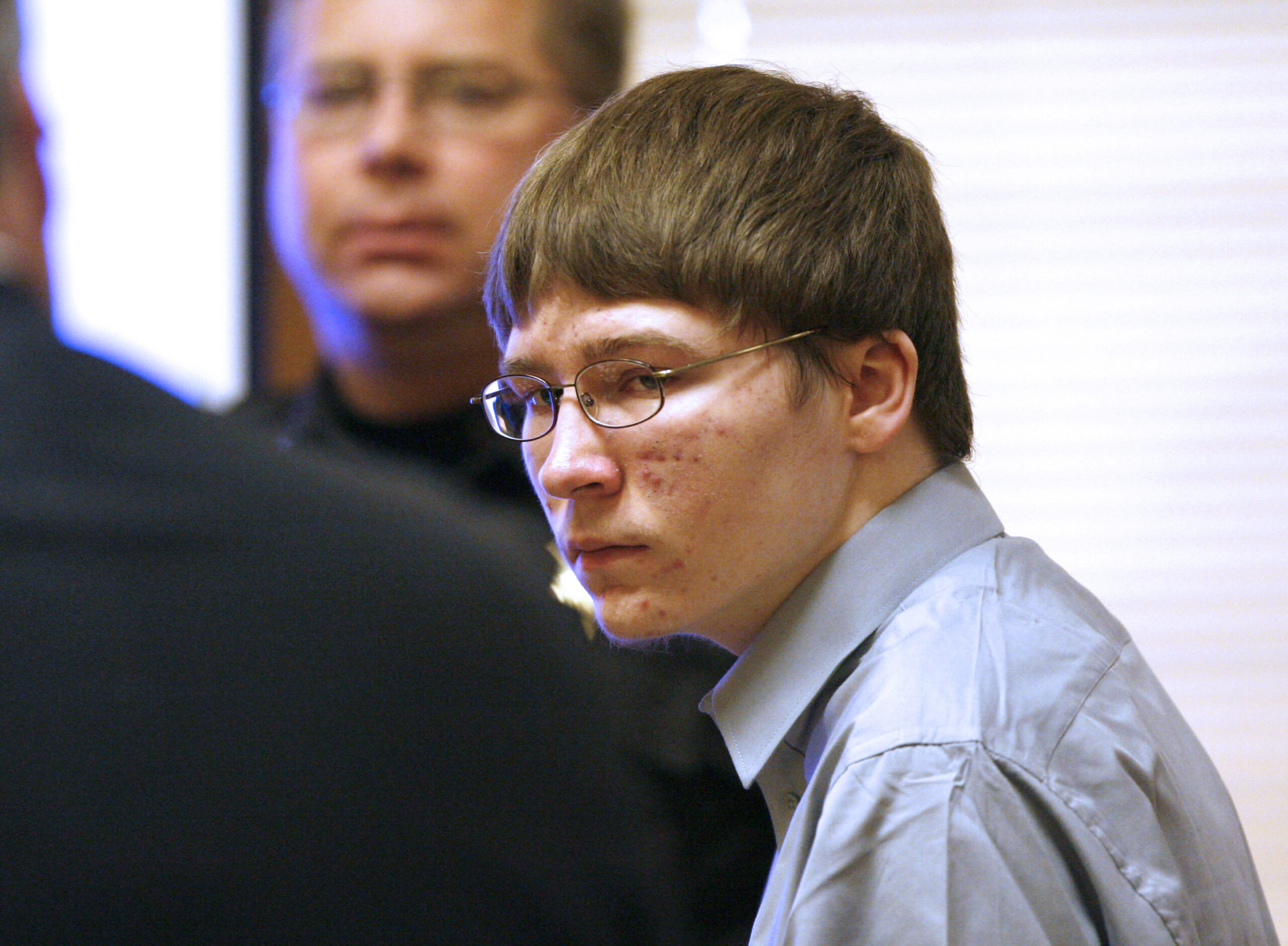Wisconsin judge frees one of the ‘Making a Murderer’ convicts