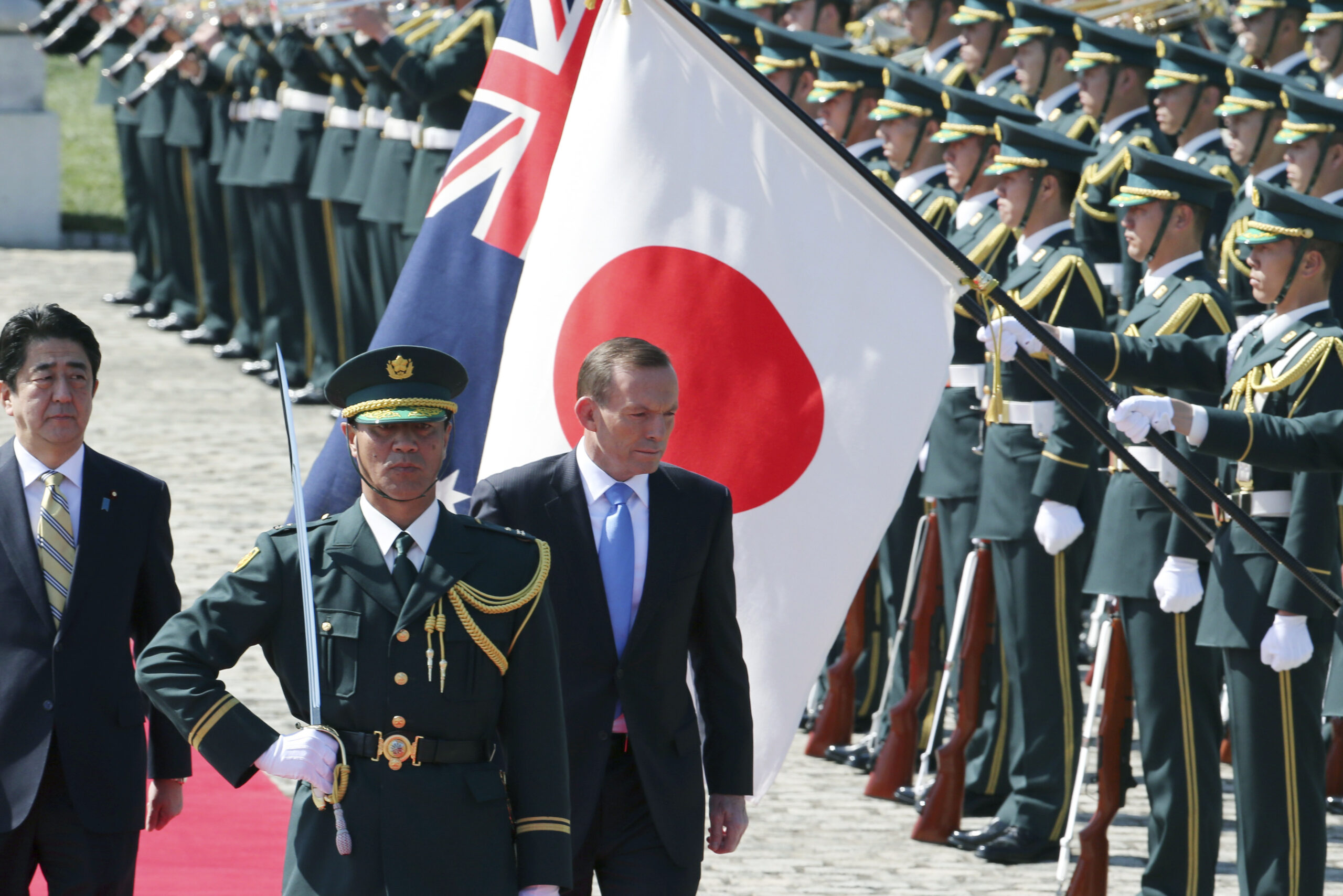Australia, Japan agree on free trade deal