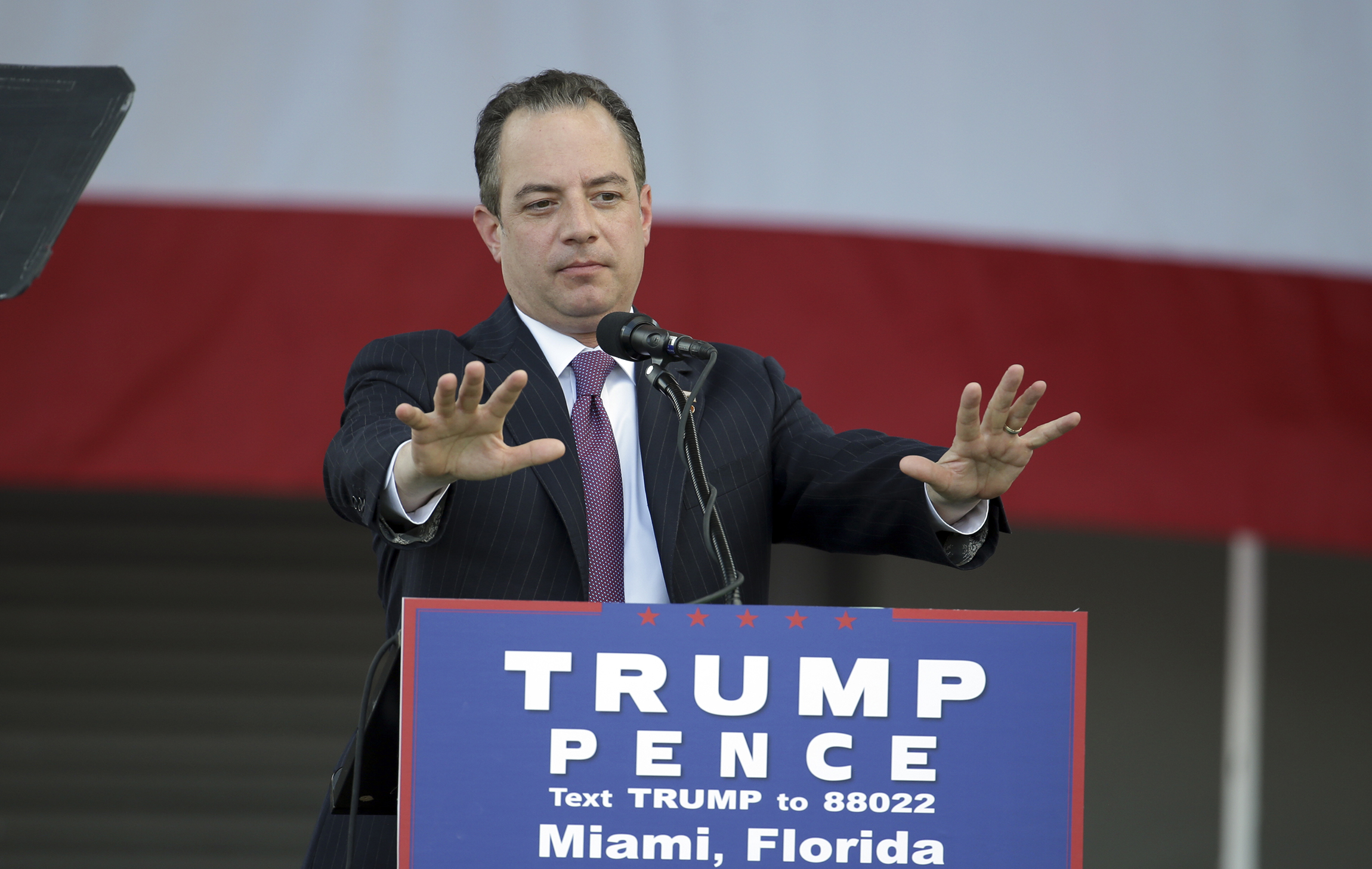 RNC takes credit for polls tightening after FBI renews Clinton investigation