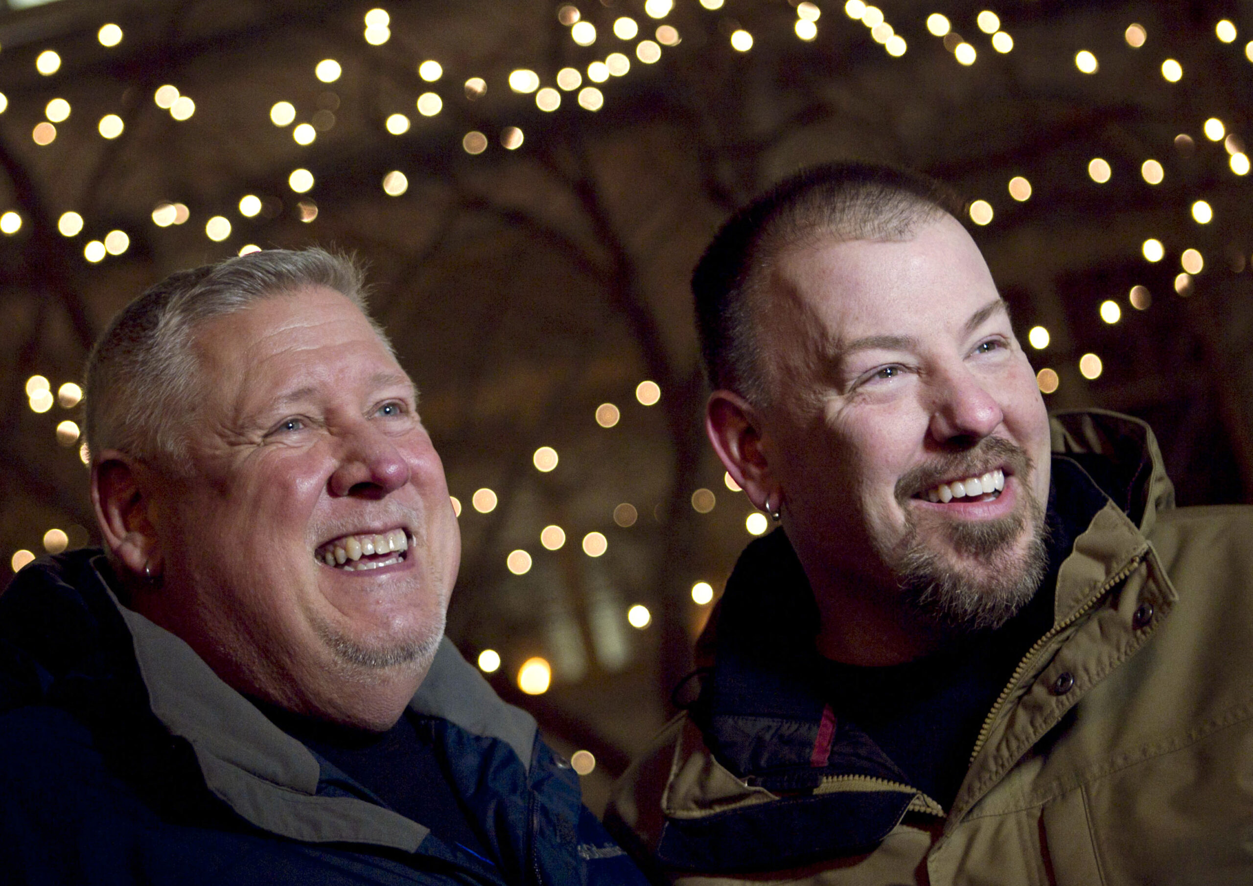 Maine same-sex couples marry in first hours of law