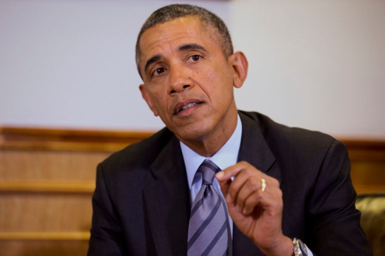 Obama threatens consequences for Ukraine violence