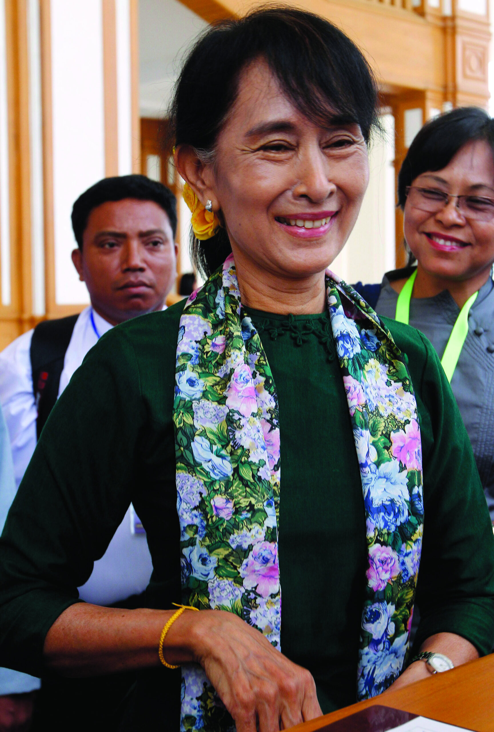 Opposition leader Suu Kyi meets Myanmar president