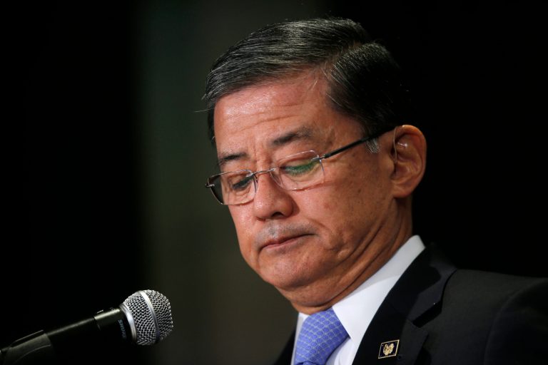 Veterans Affairs Secretary Eric Shinseki pauses as he speaks at a meeting of the National Coalition for Homeless Veterans, Friday, May 30, 2014, in Washington. President Barack Obama says he plans to have a 