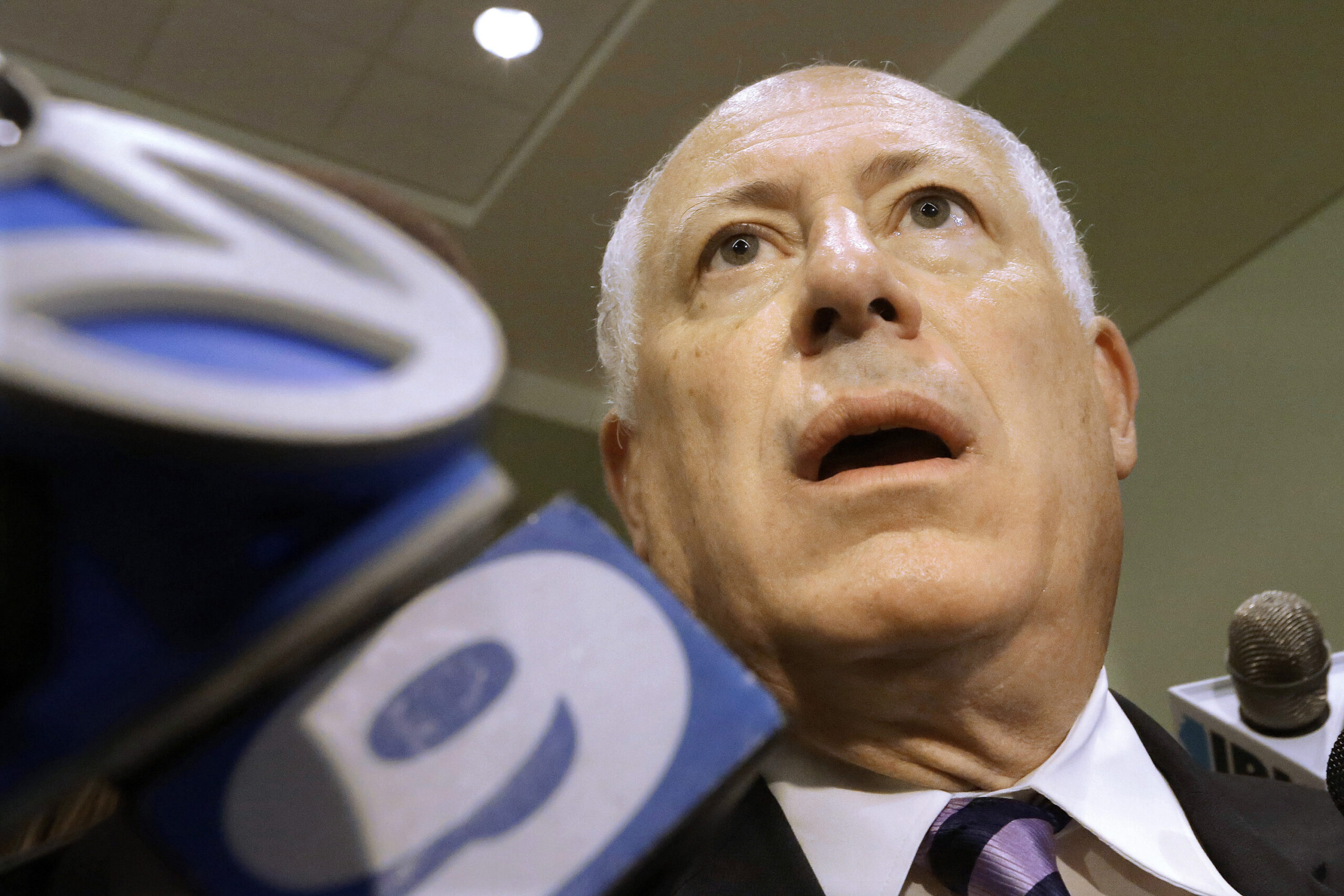 Illinois Democrats make play for unity, victory