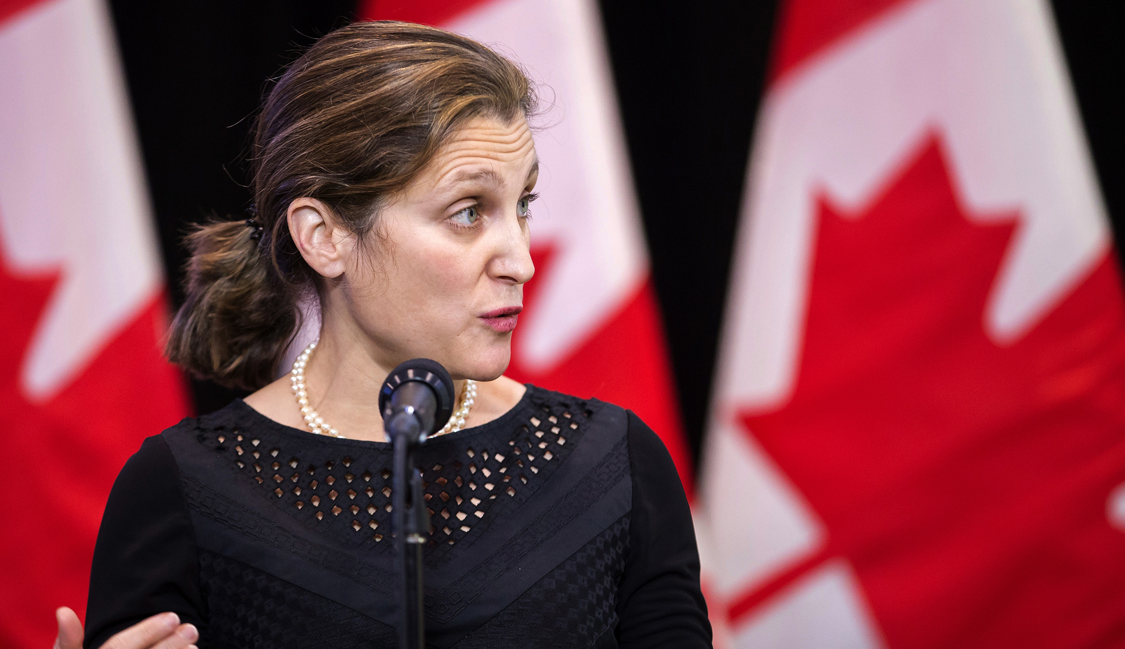 US, Canada seek extending NAFTA talks into the summer
