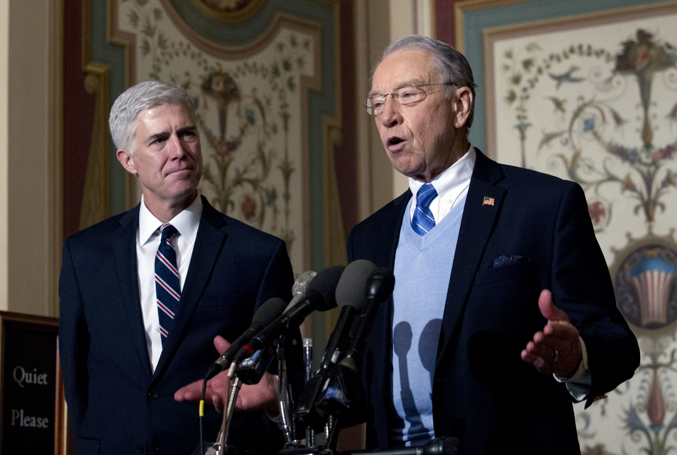 Grassley: Immigration ban fight shouldn’t affect Gorsuch nomination