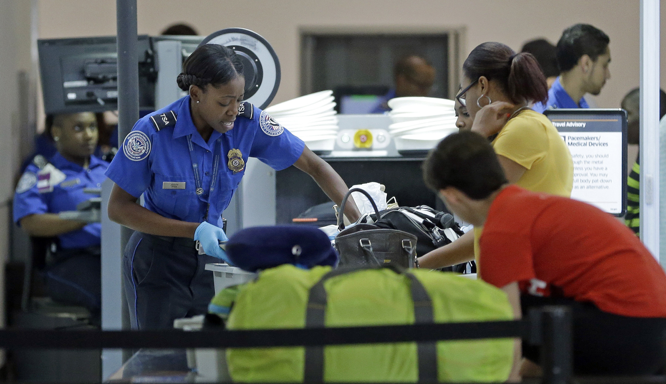 US lifts laptop ban on flights to the US from Saudi Arabia