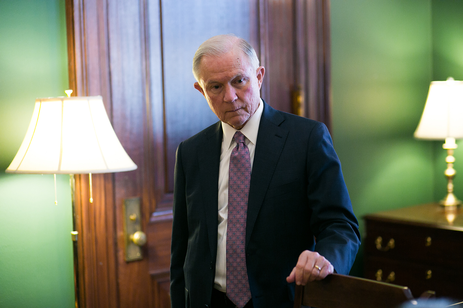 Justice Department warns companies not to discriminate against US workers