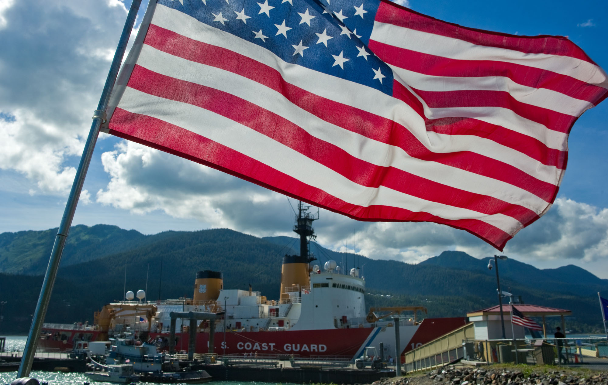 U.S. chasing Russia in the Arctic