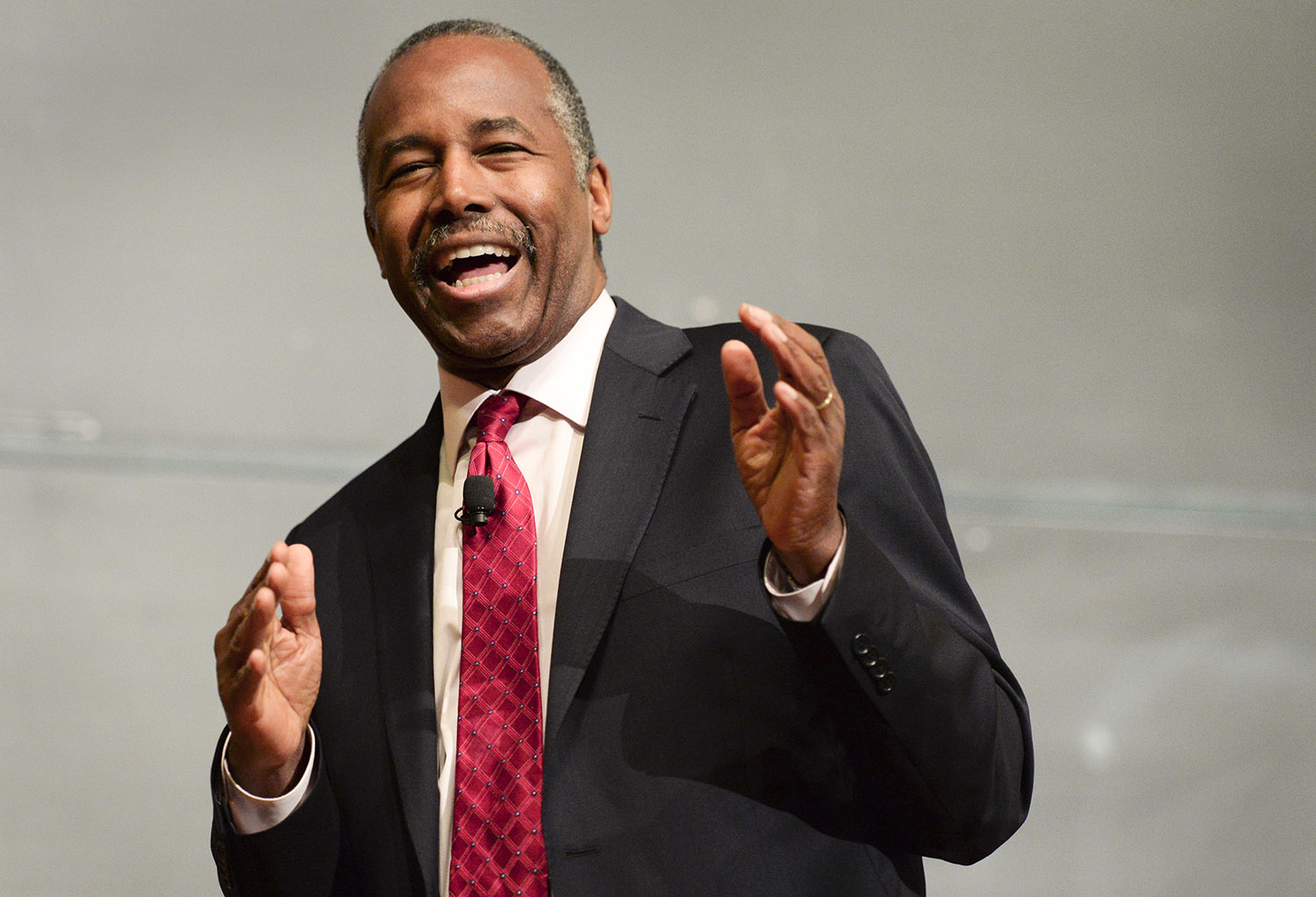 Senate confirms Ben Carson for housing secretary