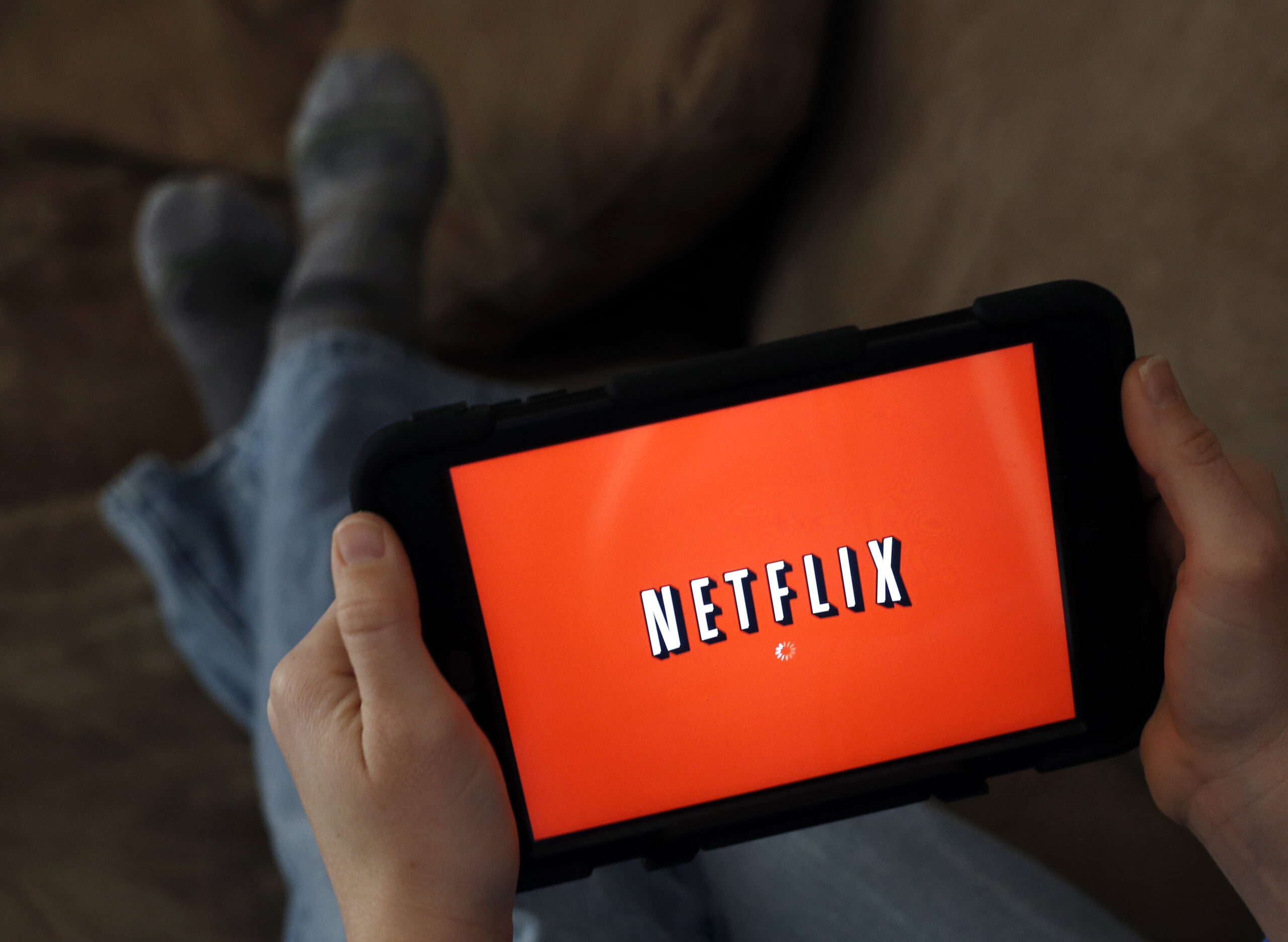 Netflix raises prices by a $1 for new subscribers