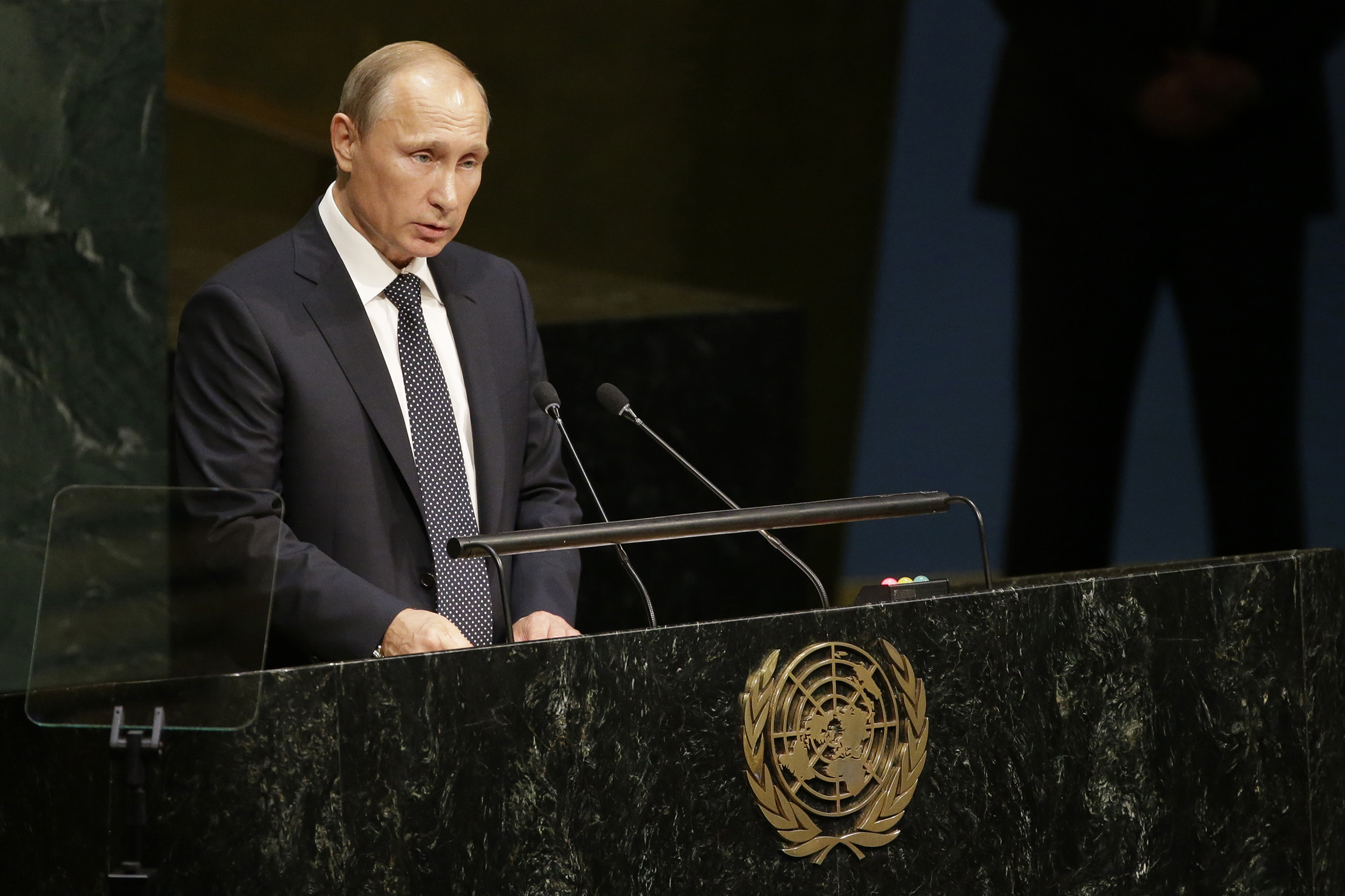 Putin apologizes for pinning Panama Papers on Goldman Sachs