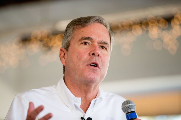 Republican presidential candidate, former Florida Gov. Jeb Bush doesn't think Pope Francis helped anyone when he questioned Donald Trump's faith. (AP Photo/Andrew Harnik)