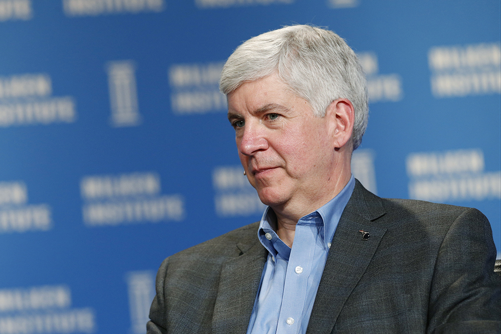 Emails: Mich. officials downplayed lead water crisis