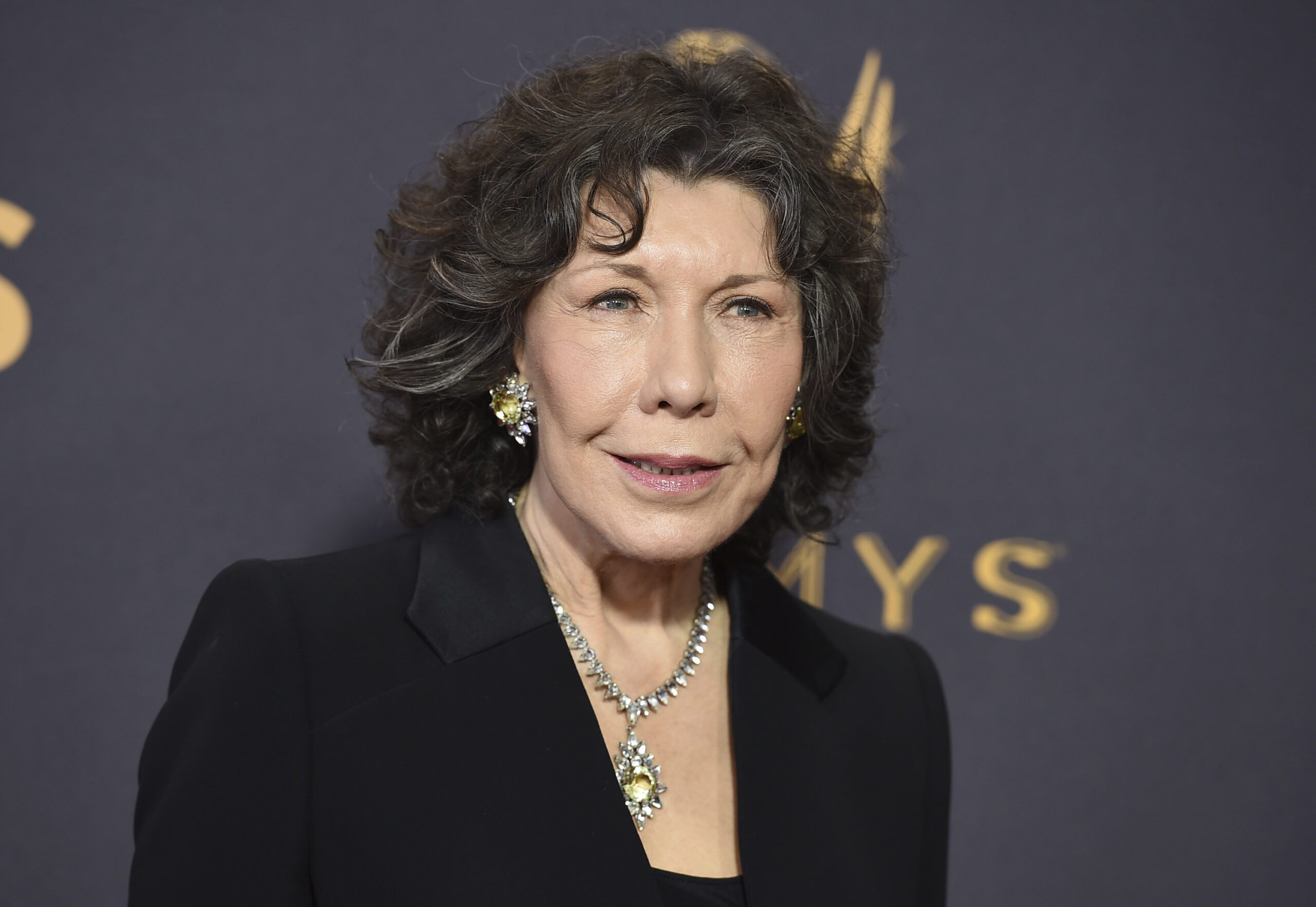 Lily Tomlin calls Trump ‘a sexist, egotistical, lying, hypocritical bigot’ at Emmys