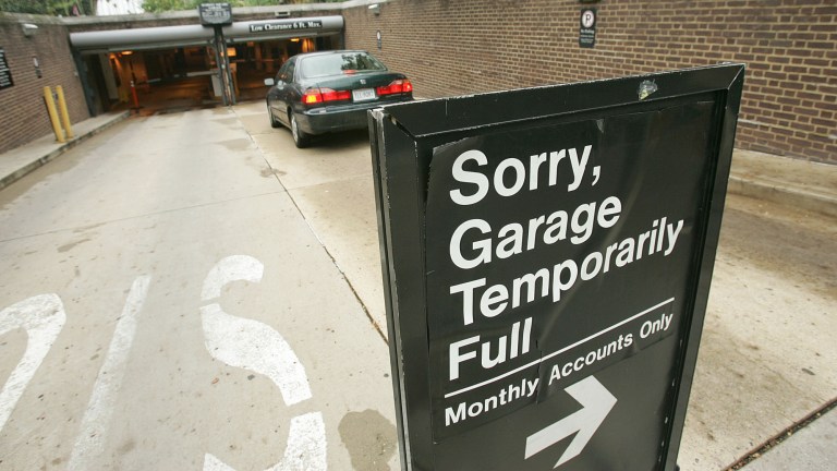 D.C. offers its roughly 30,000 employees parking at a discounted rate, despite encouraging businesses to provide their employees incentives to take public transit, walk or bike. (Photo: Examiner file)