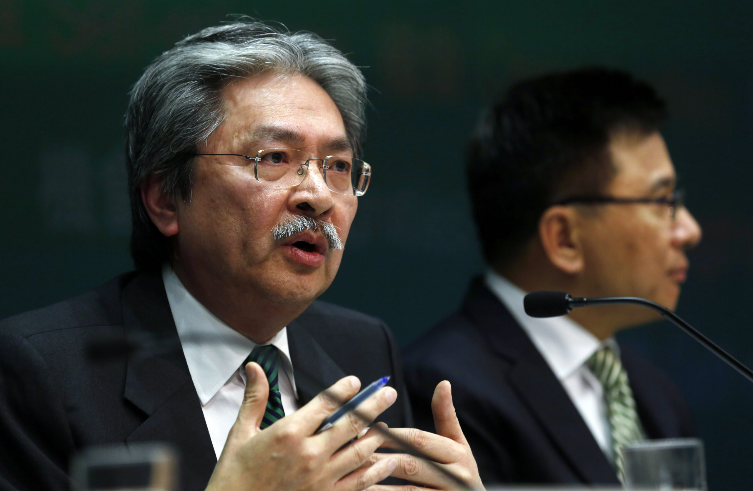 HK finance chief: Fed uncertainty clouds outlook