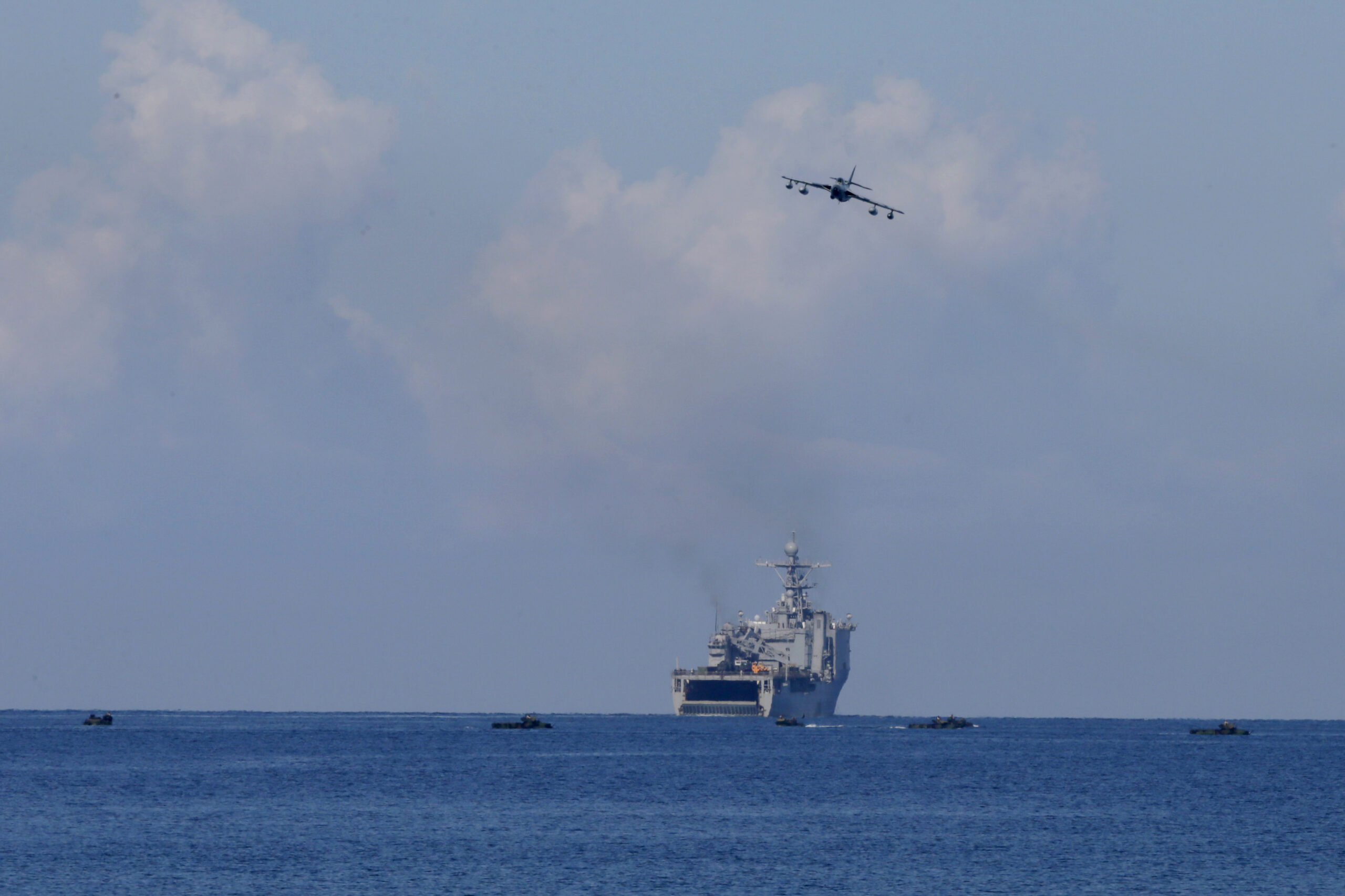 Pilot rescued after Marine jet crashes off North Carolina beach