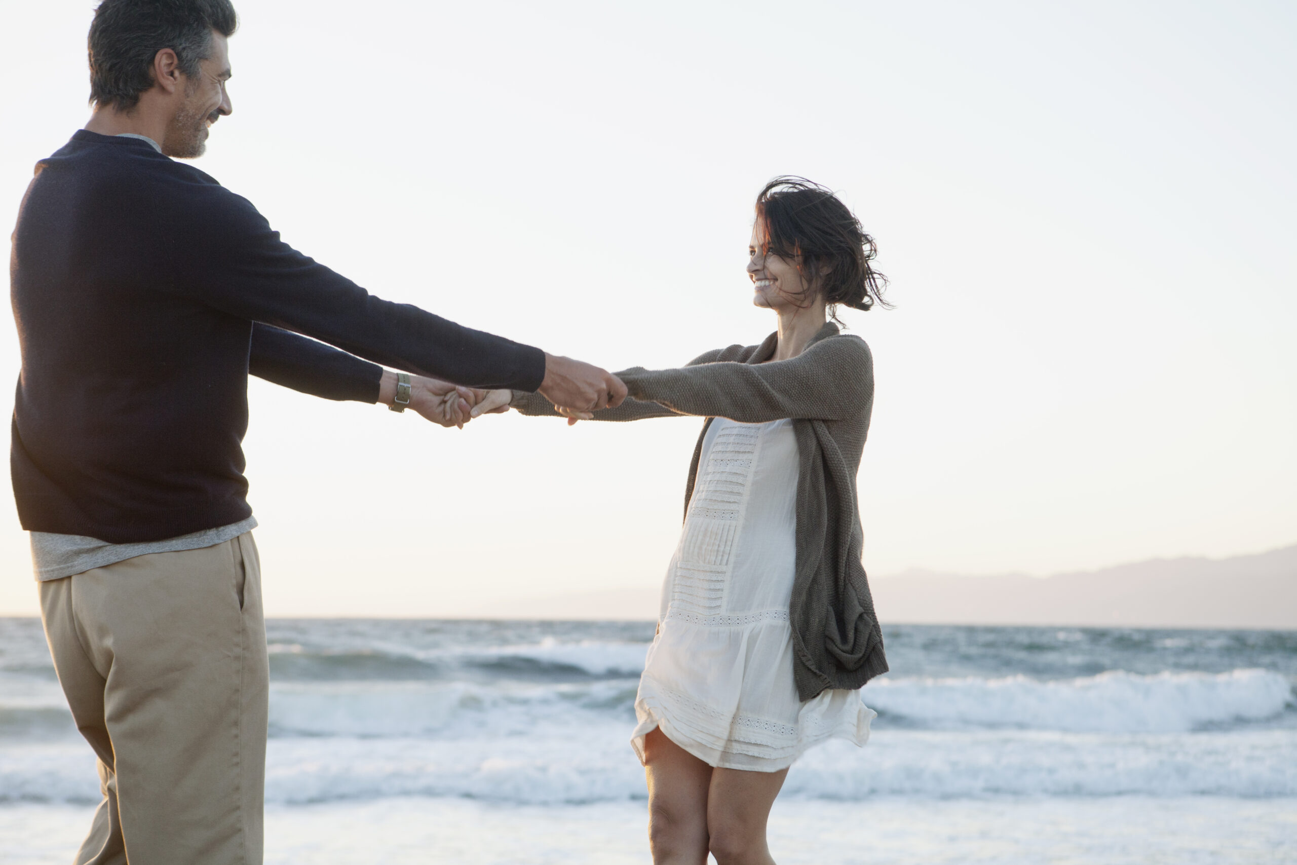 1 in 4 millennials want to date someone significantly older than them