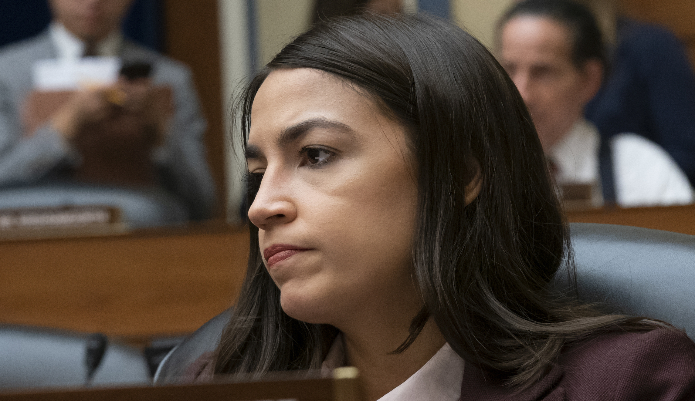Moderate Democrat launches primary challenge against AOC