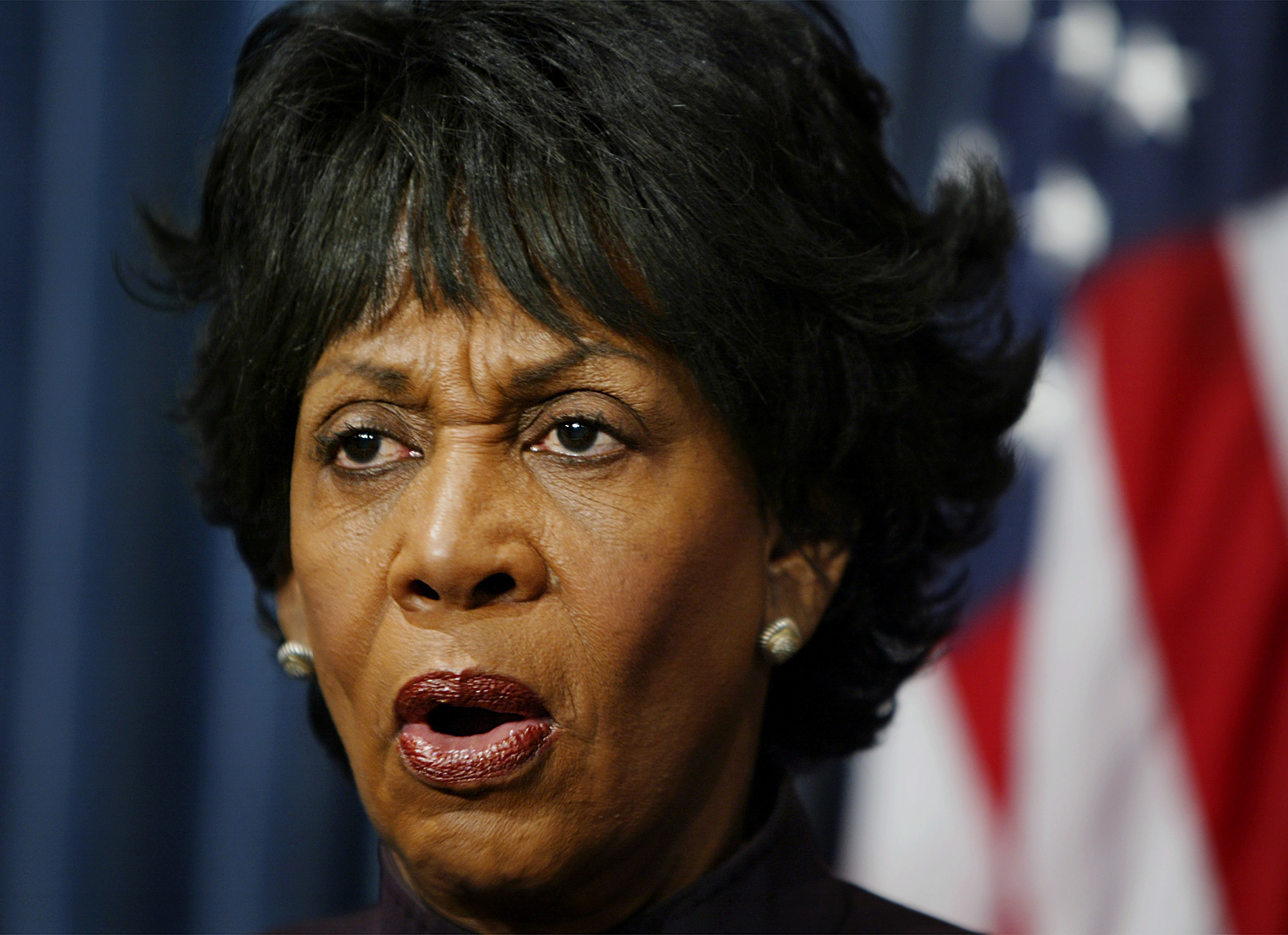Maxine Waters: ‘Americans should be out in the streets screaming’ for Trump’s head