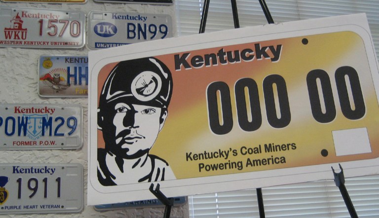 Judge rules that driver can have ‘IM GOD’ license plate in Kentucky