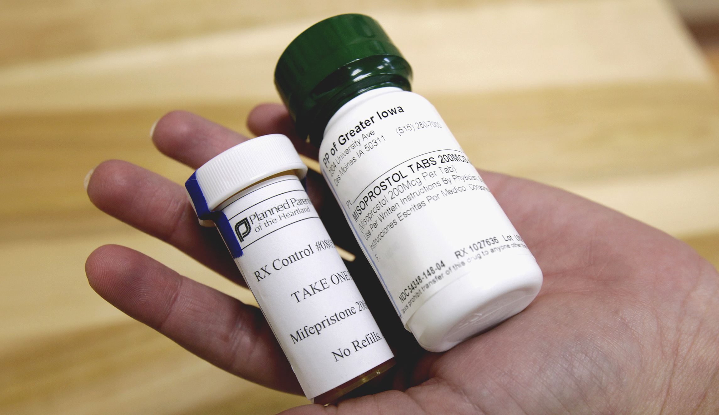 Judge allows Missouri restriction on abortion pill to continue