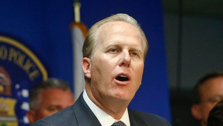 Trump demands probe of wrong mayor over ICE raid tip-off