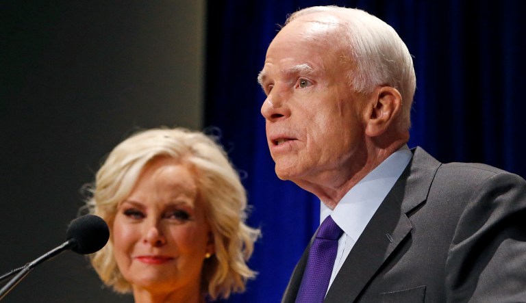 Arizona governor meets with McCain ahead of special election deadline: Report