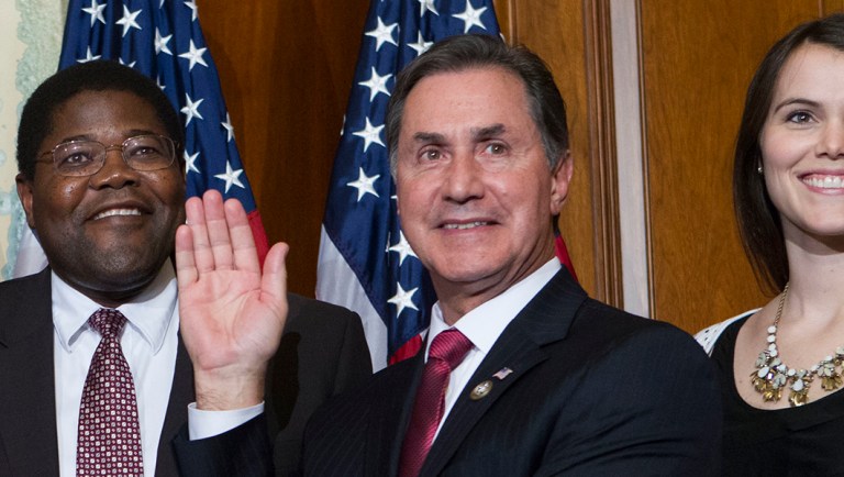 House Speaker Paul Ryan of Wis. administers the House oath of office to Rep. Gary Palmer, R-Ala.
