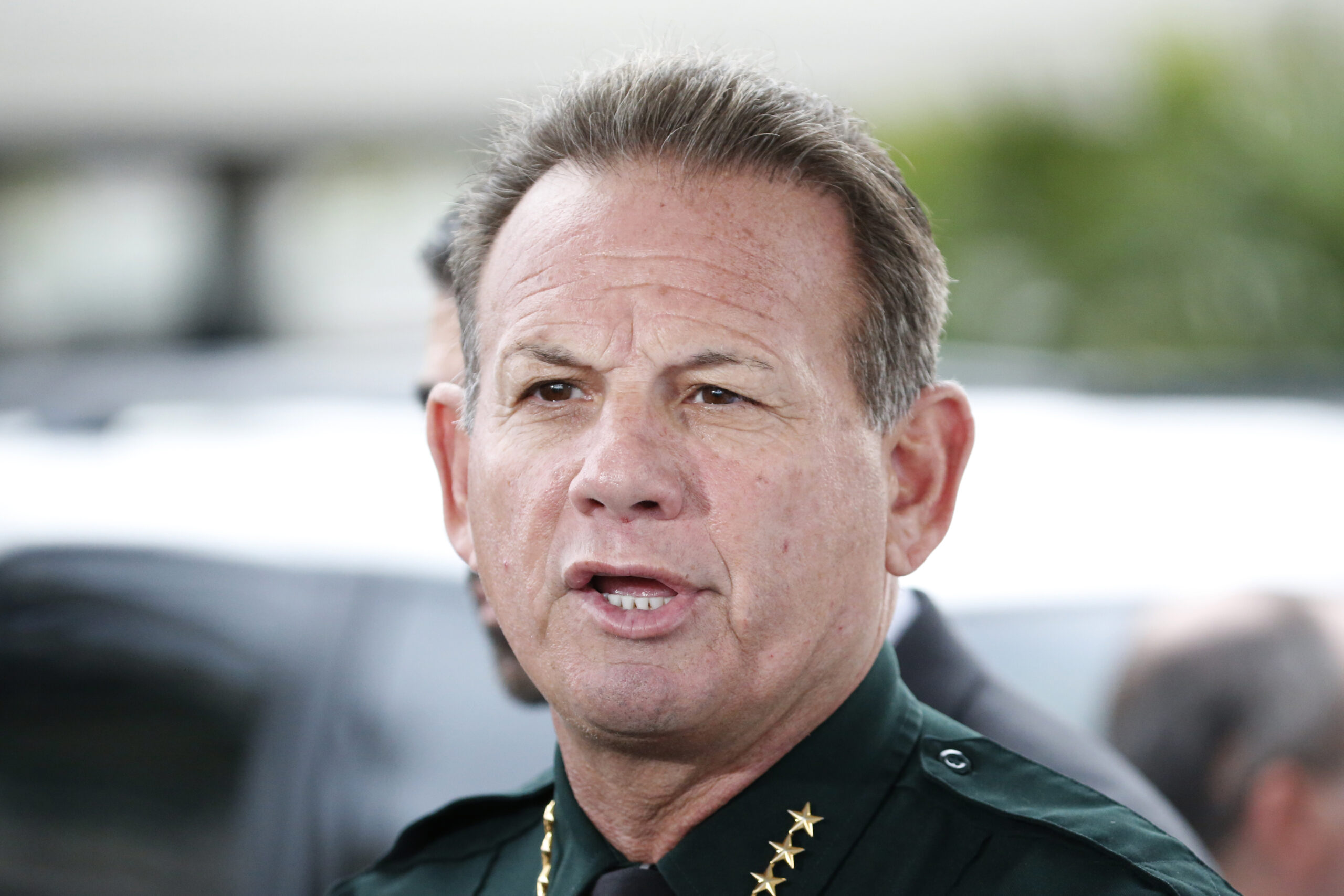 Broward Country Sheriff Scott Israel suffers major blow in vote of no confidence by deputies’ union