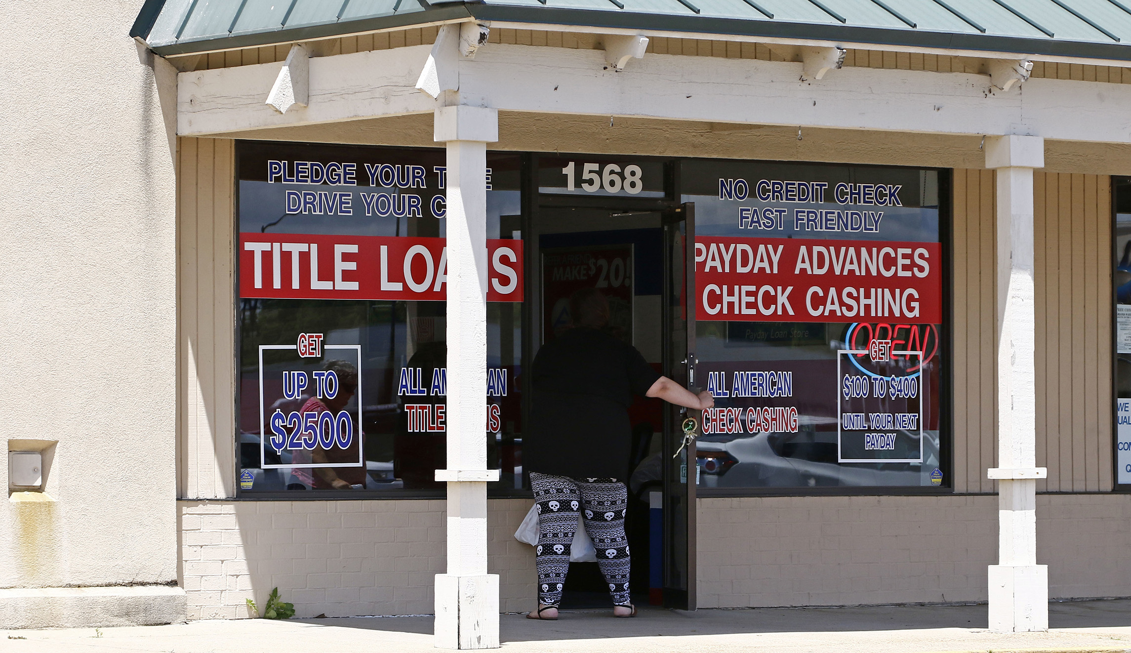 Feds open door to more bank competition with payday lenders