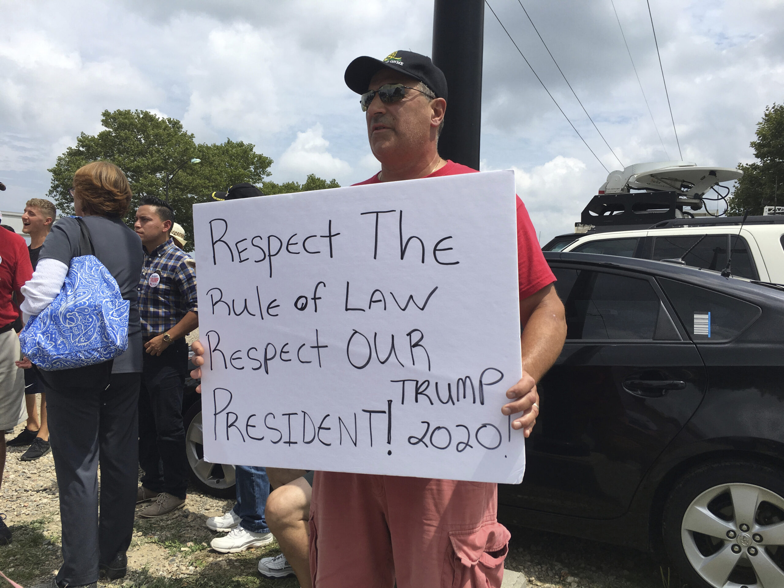 Amnesty for illegals to add $2 trillion in retirement, Medicare costs: Expert