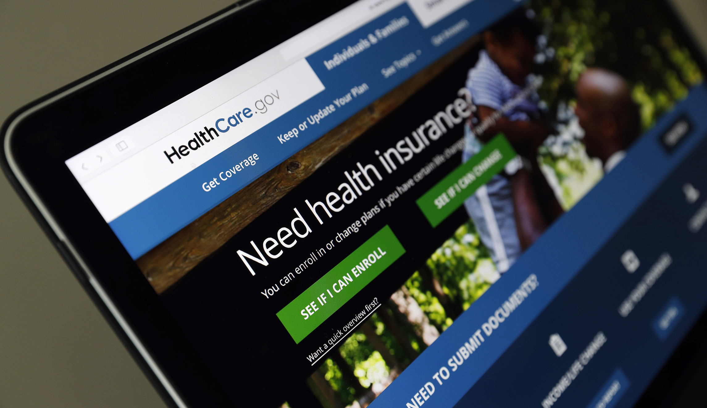 Obamacare 2018 sign-ups slightly below last year