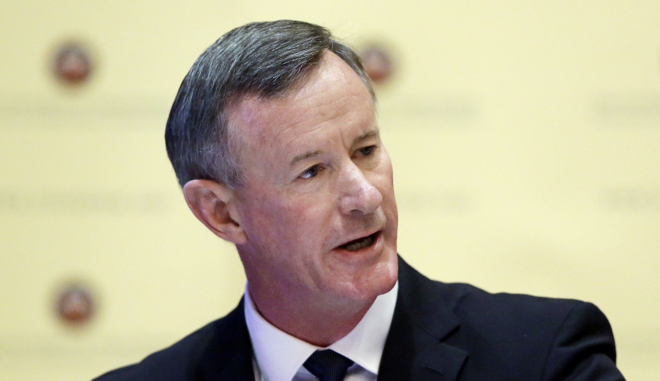 Retired admiral who oversaw bin Laden raid to Trump: ‘Revoke my security clearance as well’