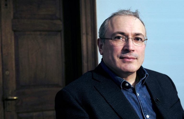 Salute Mikhail Khodorkovsky, the Putin critic who refuses to quit