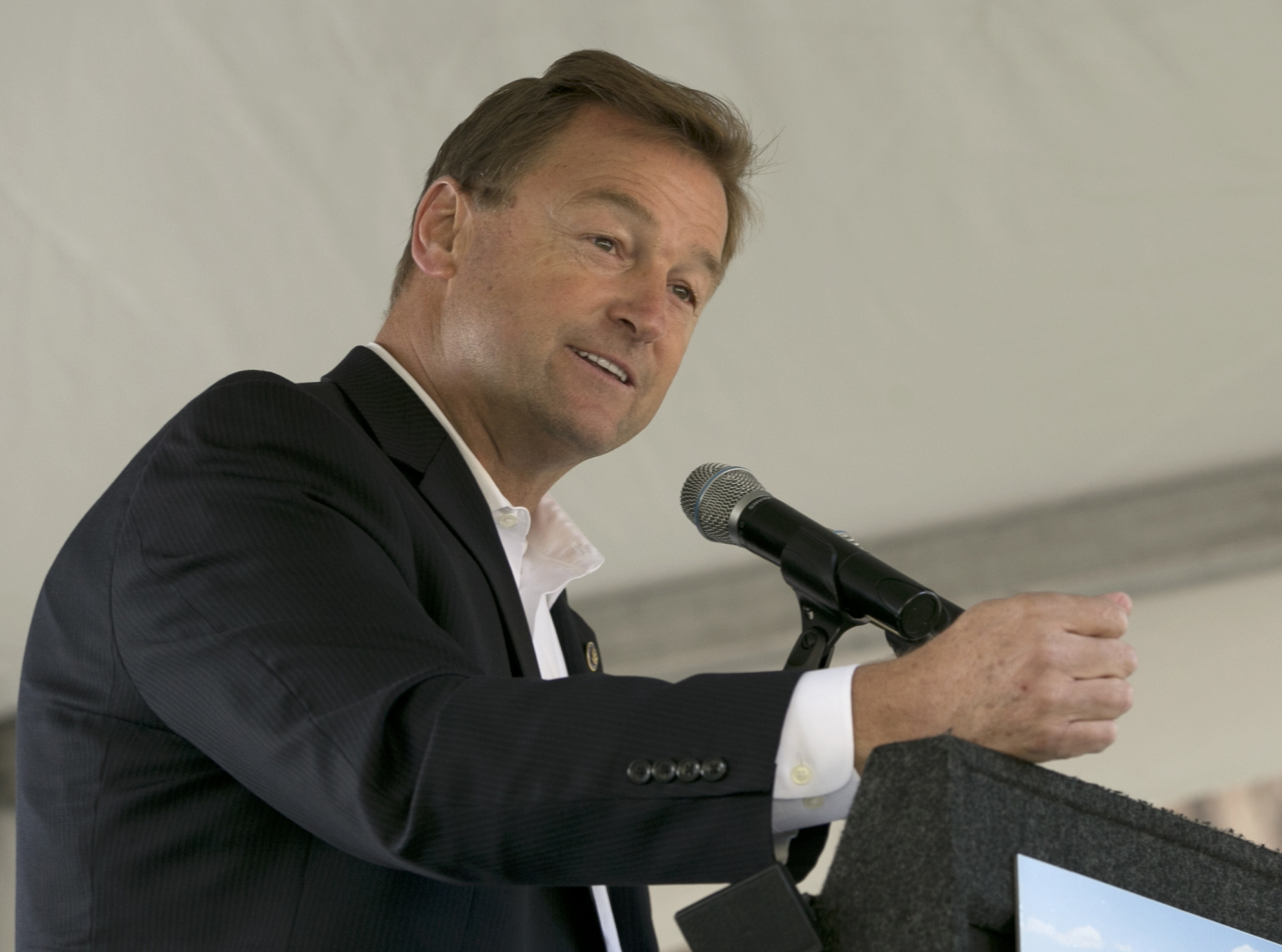 Dean Heller pledges to repeal Obamacare if GOP wins more Senate seats
