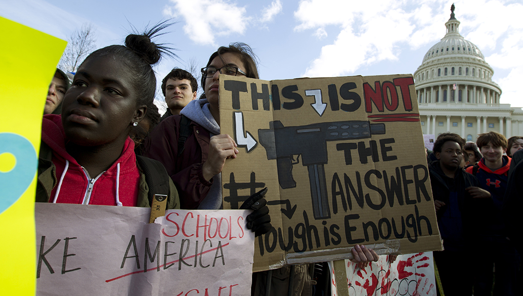 Bipartisan gun control package on course to go before Congress