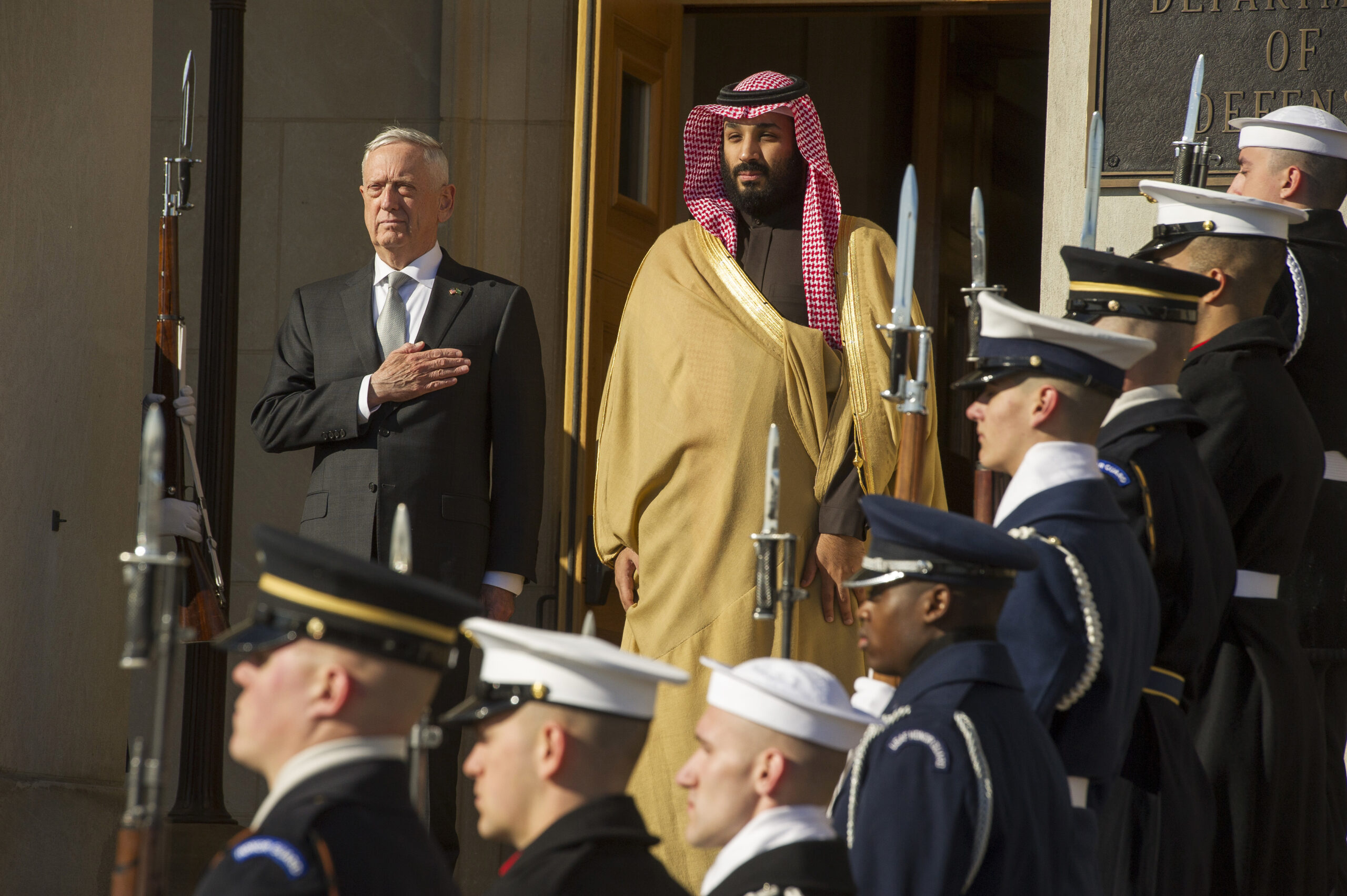 Saudi prince promises to work to reduce civilian casualties in Yemen