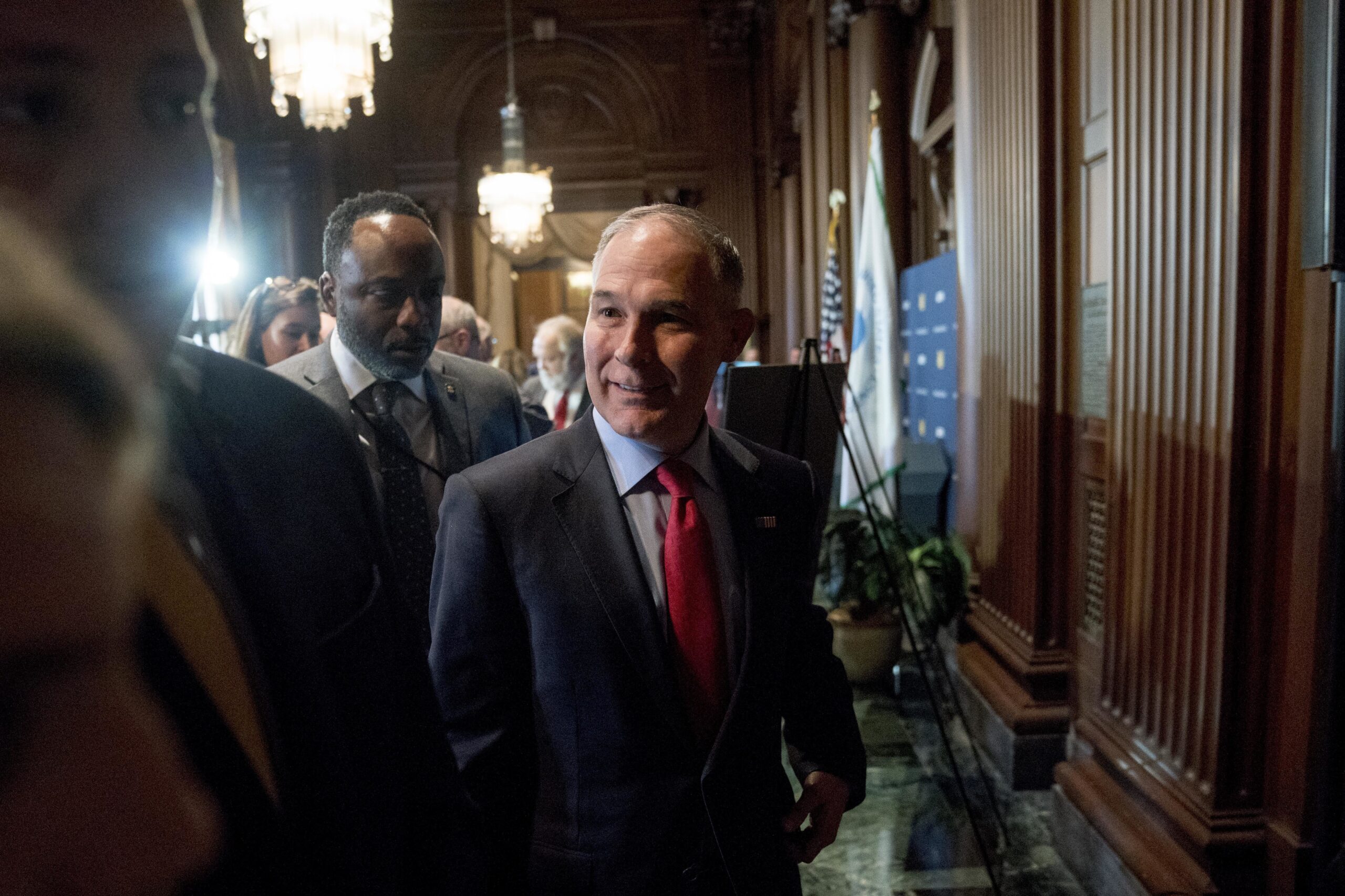 Republicans shut down Scott Pruitt hearing to warn protesters