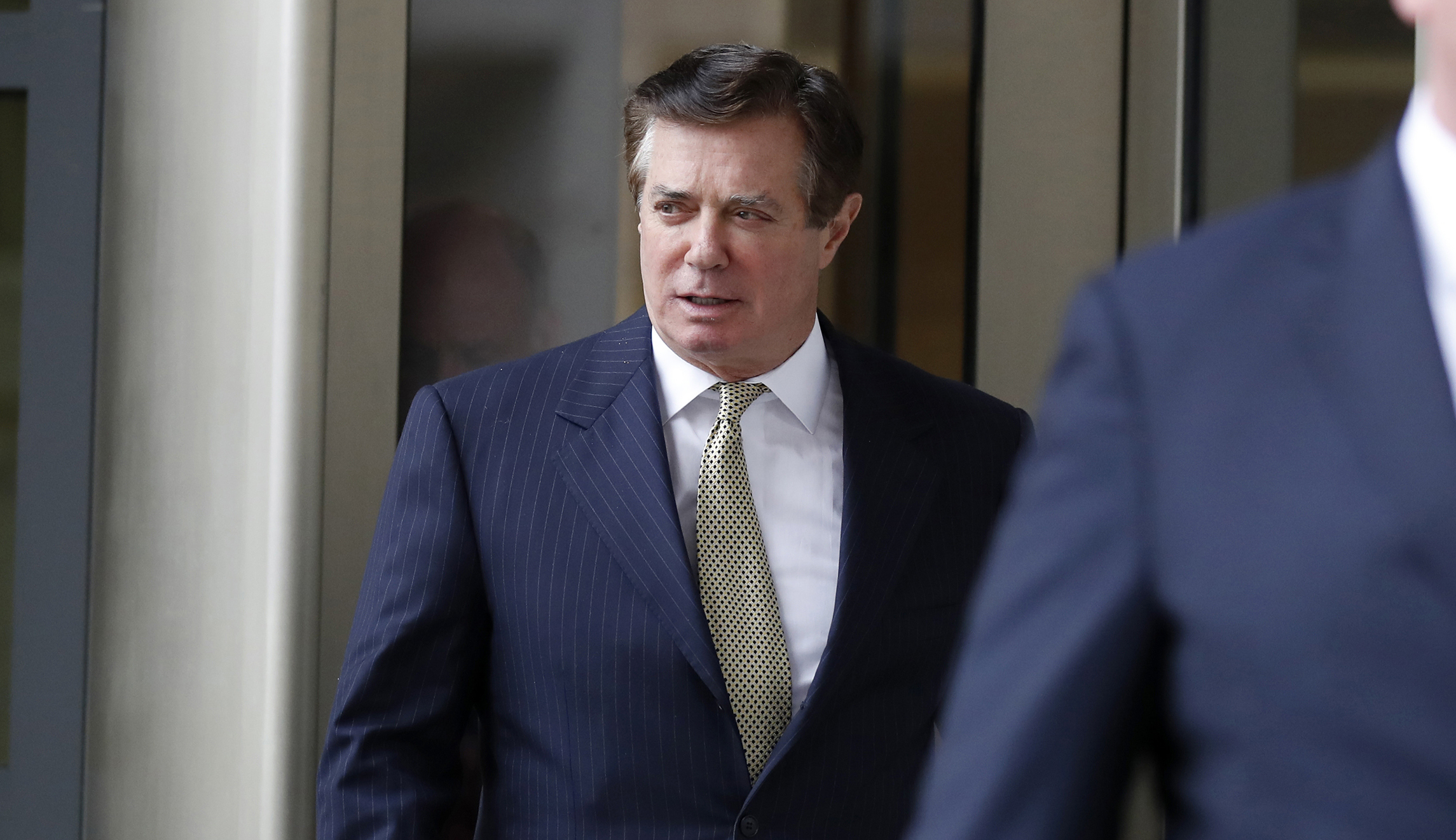 Bad news for Trump: Paul Manafort is going to jail