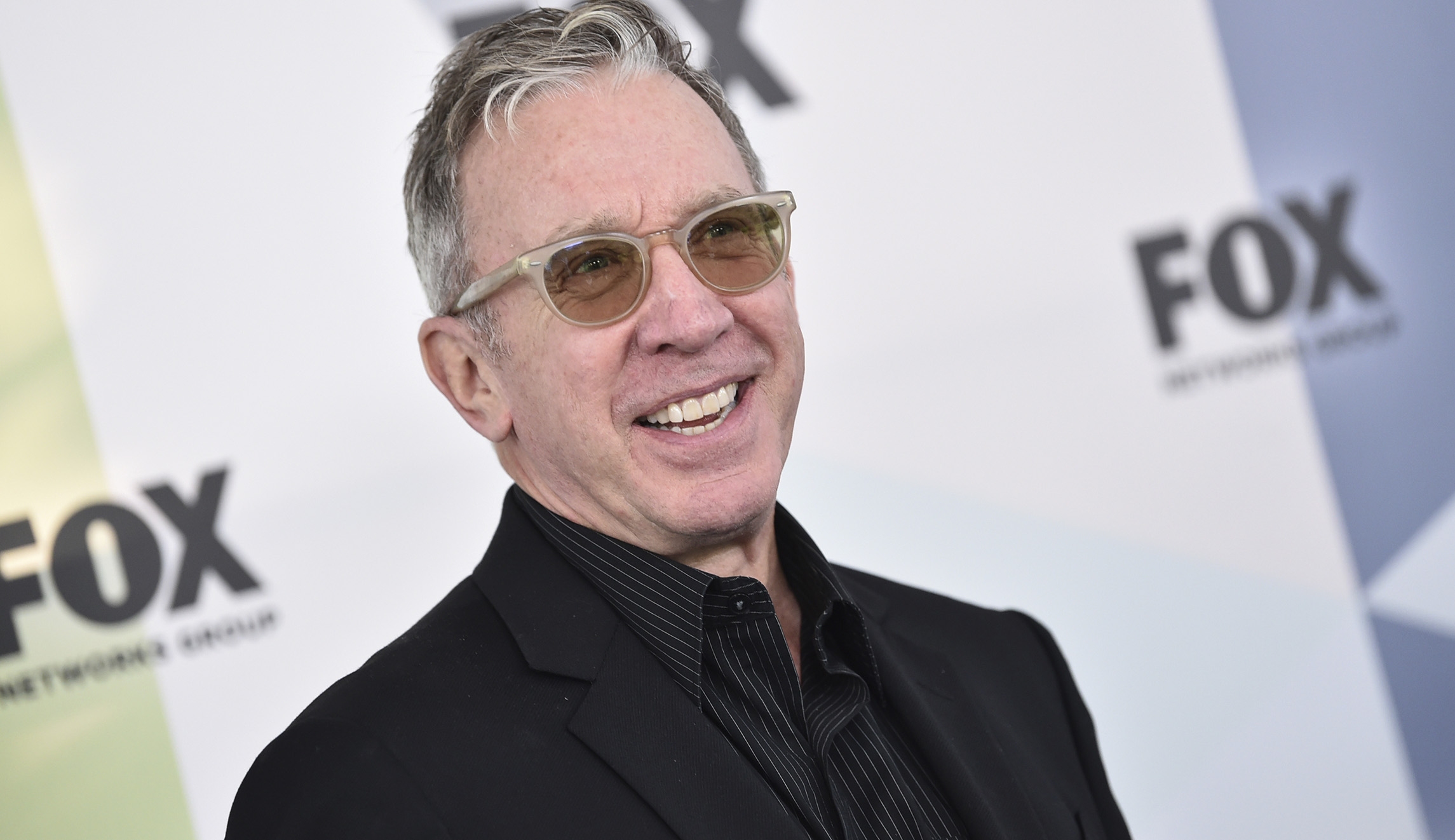Tim Allen on Trump presidency: ‘Let’s stop banging on the pilot’s door’