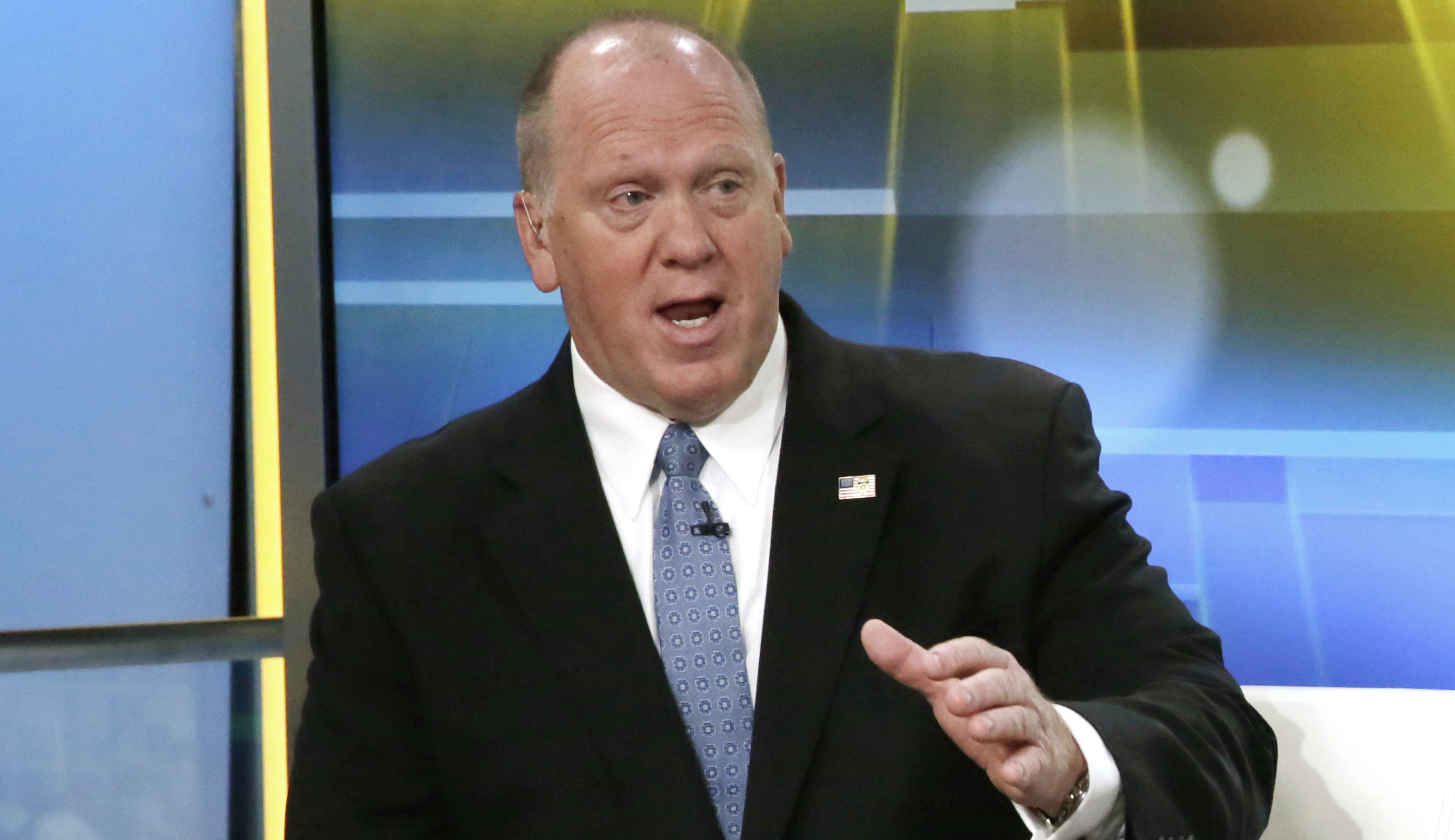 Former ICE chief considered ‘beating’ a congressman during hearing