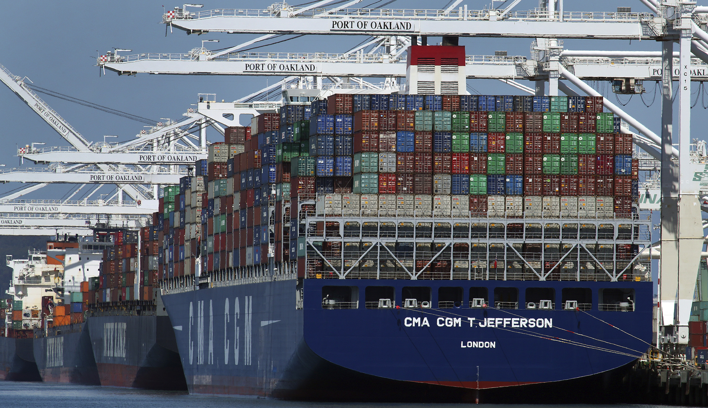 Economy grew at 3.2% in first quarter, beating expectations